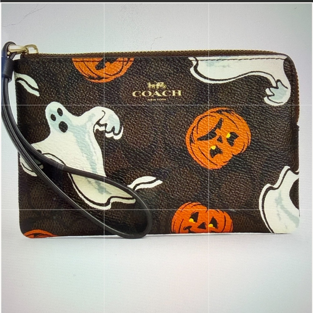 π»ππ» COACH CORNER ZIP WRISTLET IN SIGNATURE CANVAS WITH HALLOWEEN PRINT π»ππ» NWT π» - Picture 4 of 16